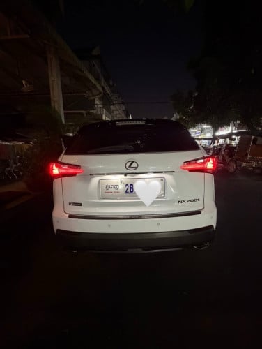 Lexus NX200t F-sport 2016 ម្ចាស់ដេីម, ក្នុងក្រហម, គុជ3, ប៉ុង1, ប៉ូតុង4
