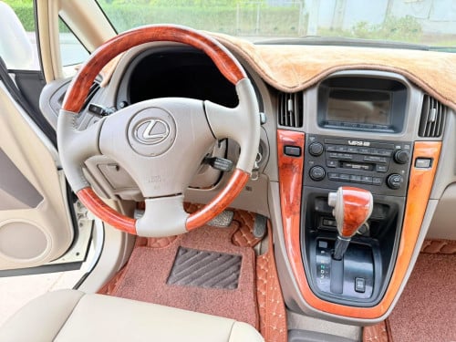 Lexus Rx 300 years 2002 pong1