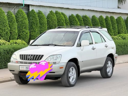 Lexus Rx 300 years 2002 pong1