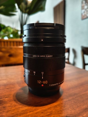 Lumix G9 + Leica 12-60mm f2.8-4 OIS