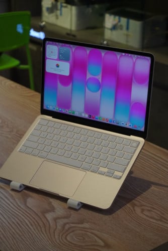 Macbook Neo 13 256GB & 512GB