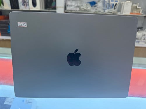 MacBook Pro 14 寸 M2 Pro 准新机 100% 电池 全套配件 + 可货到付款!