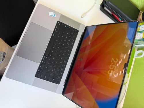 MacBook Pro M1 Max