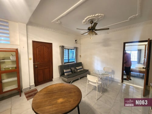 N063 | Beautiful Furnished Flat Apartment 1 Bedroom For Rent in Daun Penh Area