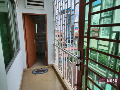 N088 | Bright and Clean 1 Bedroom Fully Furnished Apartment Near TK Avenue