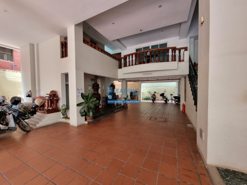 N1041 | Bright and Clean 1 Bedroom Fully Furnished Apartment For Rent
