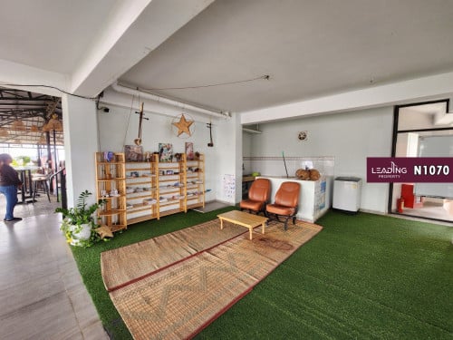N1070 | Furnished 2 Bedrooms Apartment with Gym For Rent
