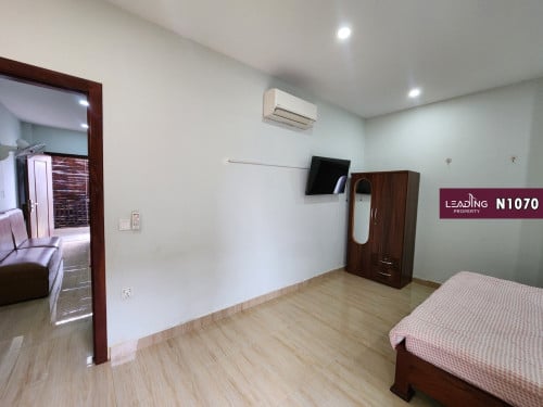 N1070 | Furnished 2 Bedrooms Apartment with Gym For Rent