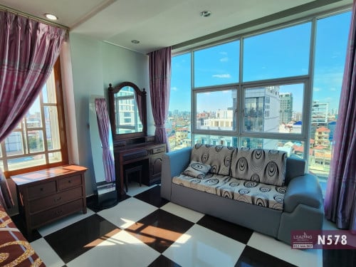 N578 | Top Floor Bright and clean Studio For Rent Near CJCC / Toul Kork