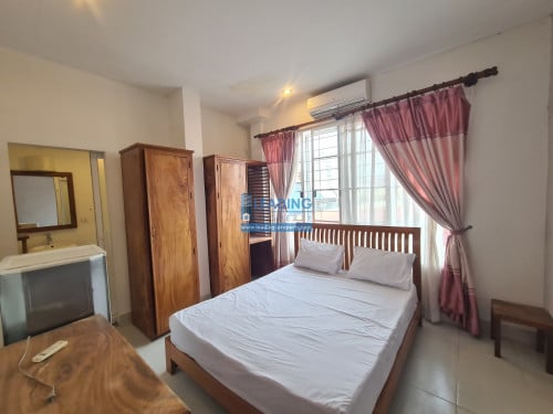N699| Small Pool Western Apartment 1 Bed Unit For Rent Free Wifi