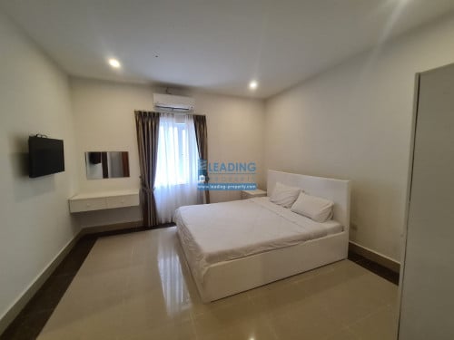 N861 | Western Clean 2 Bedrooms Apartment For Rent in Boeng Trabek Area