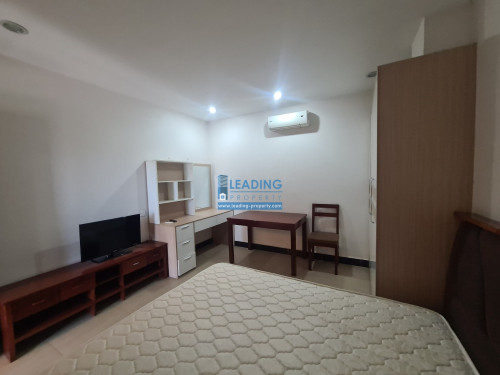 N924 | Western Serviced Apartment For Rent in Toul Kork Area