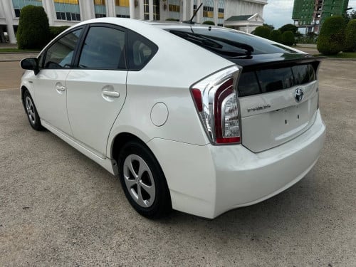 New Arrivals, Prius ឆ្នាំ2015 option4 Tax paper