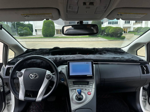 New Arrivals, Prius ឆ្នាំ2015 option4 Tax paper