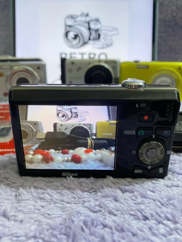Nikon S6000