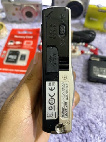 Nikon S6000