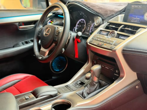 NX 200T F-Sports