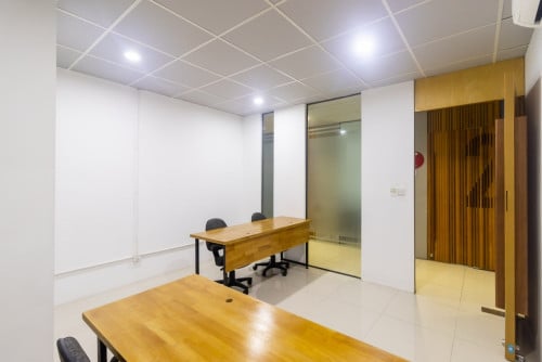 Office Space for rent at Toul Tumpoung   (OF-151) ការិយាល័យជួលនៅទូលទំពូង  ទំហំតូច