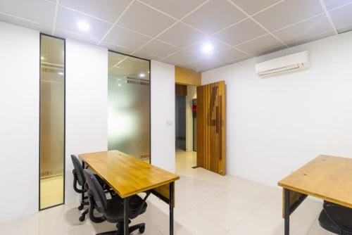Office Space for rent at Toul Tumpoung   (OF-151) ការិយាល័យជួលនៅទូលទំពូង  ទំហំតូច