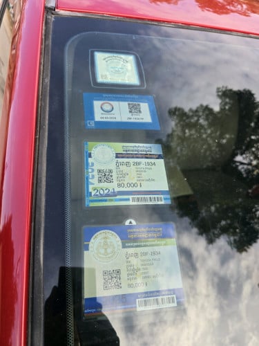 Prius 07 full option លក់