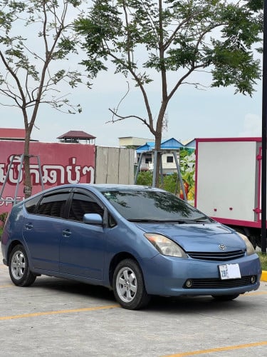 Prius 2005 Full ពណ៍ខៀវ