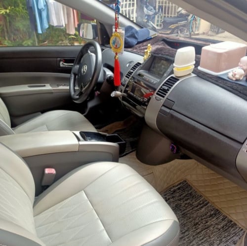 PRIUS 2006 For Rent /出租