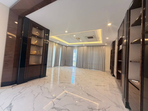 Queen Villa for RENT ๐ก! โข Location: Borey Peng Huoth Meragarden50m AEon3 Mall
