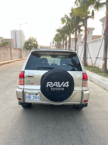 RAV4 02ប៉ុងមួយ​  ធានាឡានថ្មី​