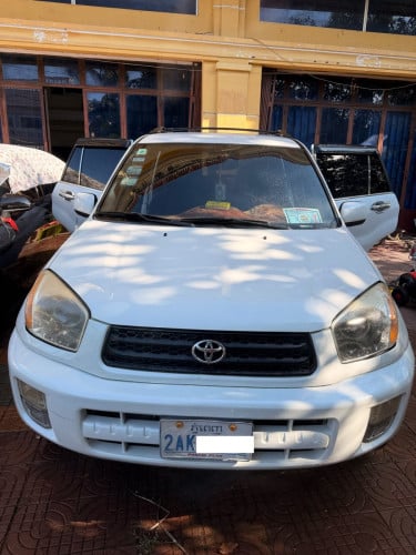 RAV4, 2002