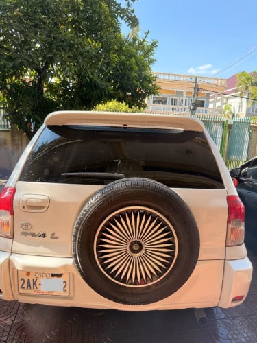 RAV4, 2002