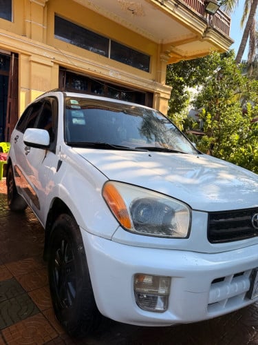 RAV4, 2002