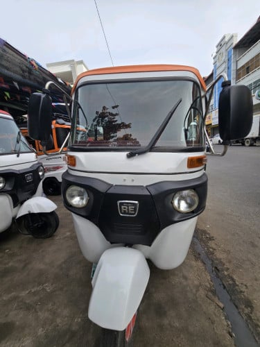 Re bajaj2018លក់