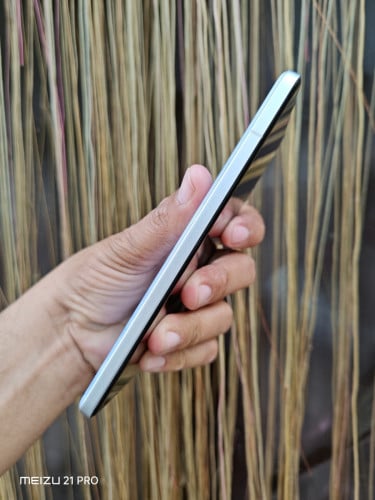 Realme GT7 Pro 12g/256g_CH(វៃដូរបាន)👉$255