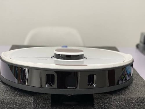 Robot cleaning