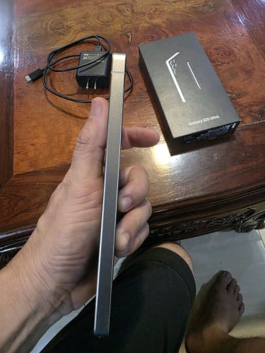 Samsung Galaxy S25 Ultra 256G ស៊ីម២ សានុំហ្ស៊ីនស្អាតដូចថ្មី 99%