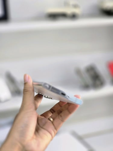 Samsung s22 ultra ក្រុមហ៊ុន 256 ram 12gb sim 2 អេក្រង់ Zin តួ Zin