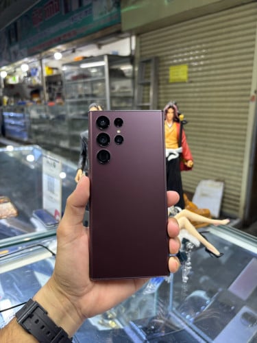 Samsung S22Utra 512G Ram12G Sim2 Global អេក្រង់Oled បែកថាច់ស្ទើរតួរ