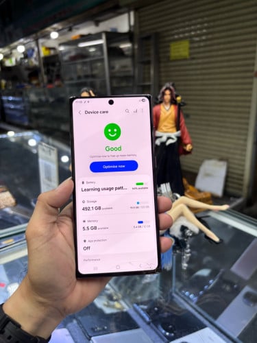 Samsung S22Utra 512G Ram12G Sim2 Global អេក្រង់Oled បែកថាច់ស្ទើរតួរ