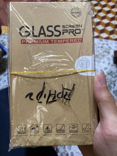 Screen protector for rretroid pocket flip 2