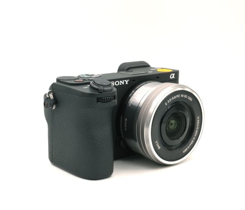 SONY A6700 KIT 16-50mm F/3.5-5.6 OSS