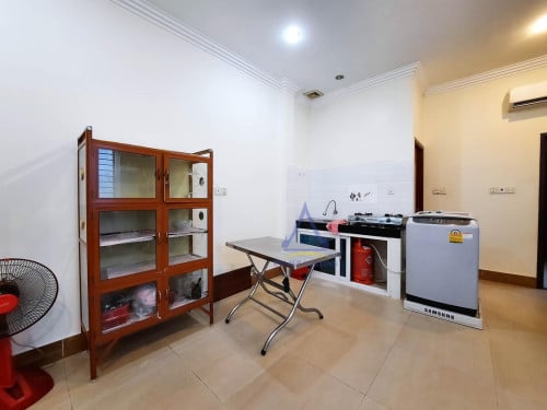Spacious 1-bed apartment for rent in BKK3