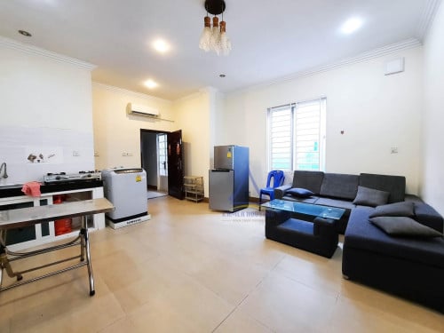 Spacious 1-bed apartment for rent in BKK3