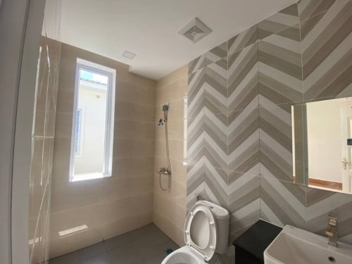Spacious Corner Link House for Sale in Chroy Chongva Area, 6A