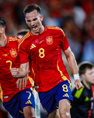 Spain home jersey 2024/25 final National league new 75$