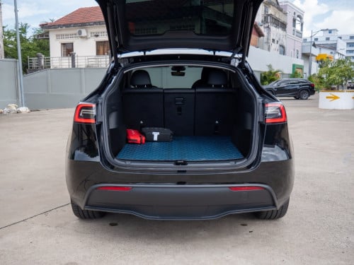 Tesla Model Y 2024 Long Range 530km ស្លាកលេខ តម្លៃ $42000 ចចារ