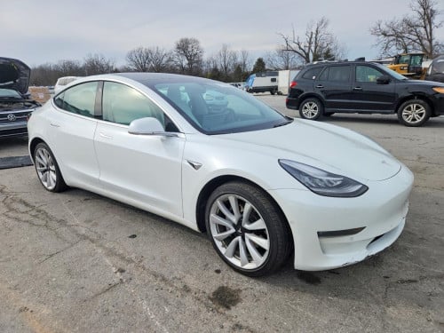 Tesla model3 Long Rang 518km
