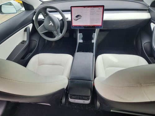 Tesla model3 Long Rang 518km