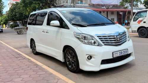 Toyota alphard 011 V4 p1