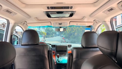 Toyota alphard 011 V4 p1