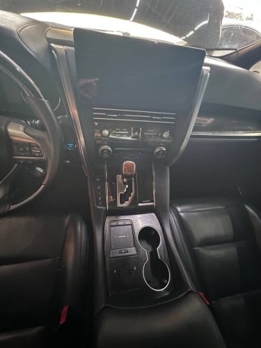 Toyota ALPHARD 2017VIP Royal Lounge UP LM350